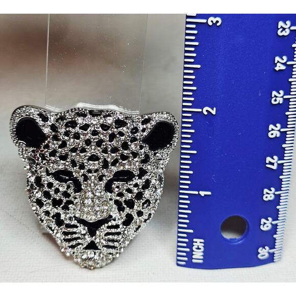 Crystal Tiger Rhinestones New Brouch in Silver n Black Metal. Mob wife. Gangster - Picture 2 of 12